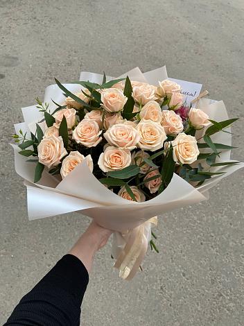 Букет Кремовые розы Латте в Темясово